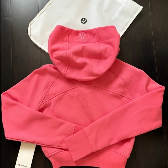 LULULEMON SCUBA FULL-ZIP CROPPED HOODIE IN SAKURA PINK SZ 6 NWT - Picture 3 of 7